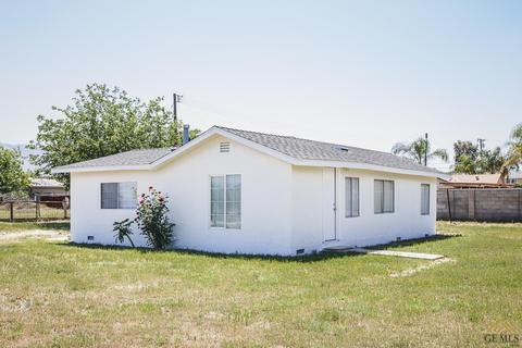 412 S Comanche Dr, Arvin, CA 93203 photo 1