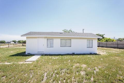 412 S Comanche Dr, Arvin, CA 93203 photo 3