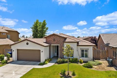 9313 Wolf River Ave, Bakersfield, CA 93312 photo 2