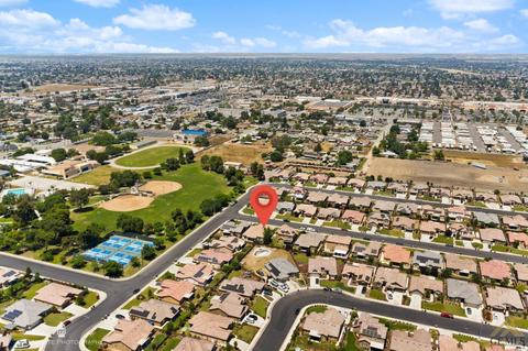 9313 Wolf River Ave, Bakersfield, CA 93312 photo 5