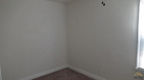 516 Wilson Ave, Taft, CA 93268 photo 14