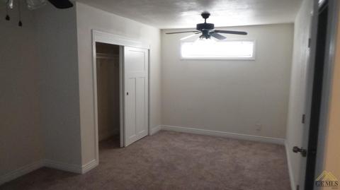 516 Wilson Ave, Taft, CA 93268 photo 17