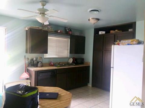 307 Atkinson Ave, Shafter, CA 93263 photo 4