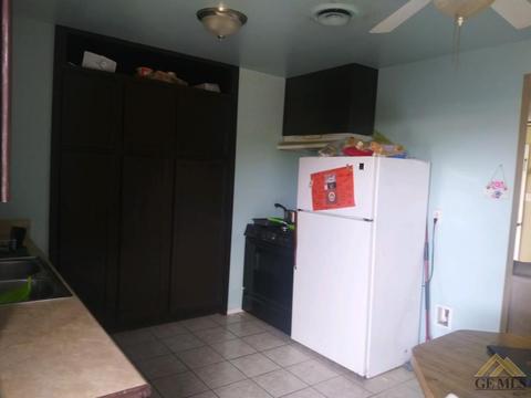 307 Atkinson Ave, Shafter, CA 93263 photo 5