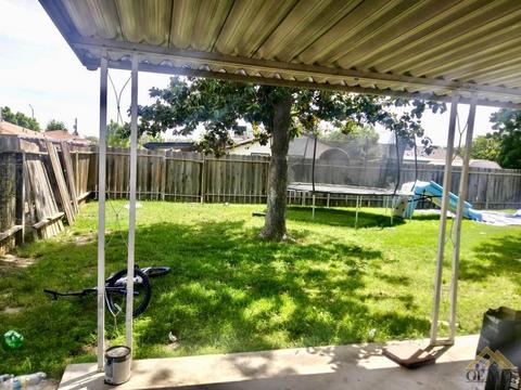 307 Atkinson Ave, Shafter, CA 93263 photo 9