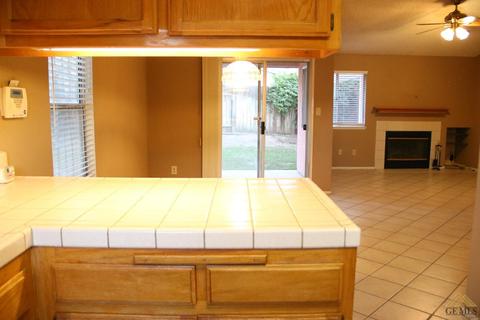 4301 Cyclone Dr, Bakersfield, CA 93313 photo 10