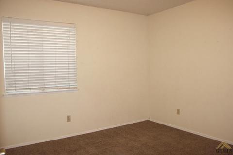 4301 Cyclone Dr, Bakersfield, CA 93313 photo 16