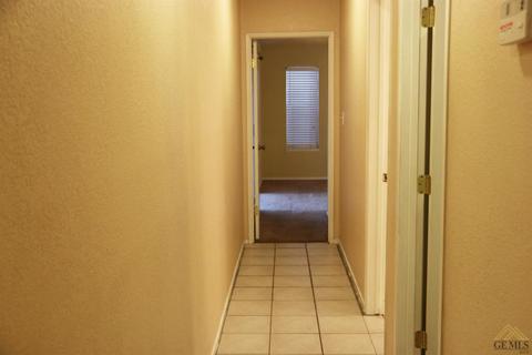 4301 Cyclone Dr, Bakersfield, CA 93313 photo 14