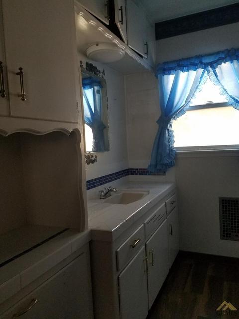 101 Wetherley Dr, Bakersfield, CA 93309 photo 5