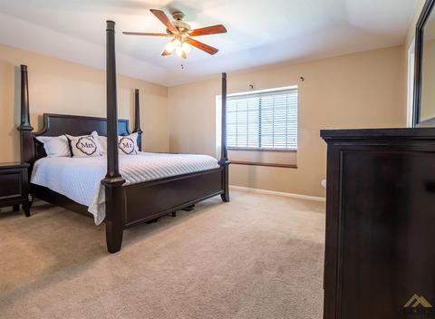 22291 Bogie St, Tehachapi, CA 93561 photo 15