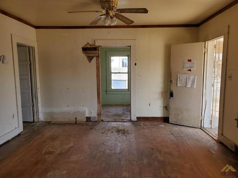 315 Olive Ave, Taft, CA 93268 photo 5