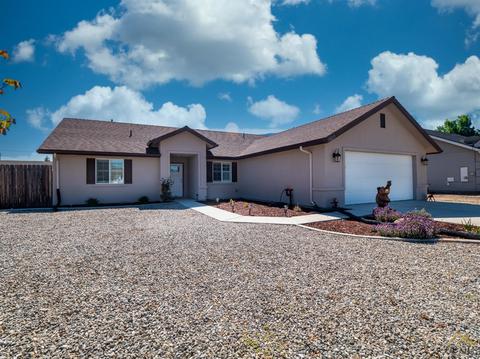 18260 Santa Anita St, Tehachapi, CA 93561 photo 3