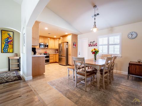 18260 Santa Anita St, Tehachapi, CA 93561 photo 8