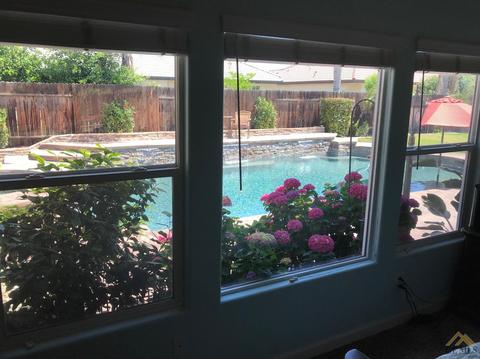 4702 Whitegate Ave, Bakersfield, CA 93313 photo 9