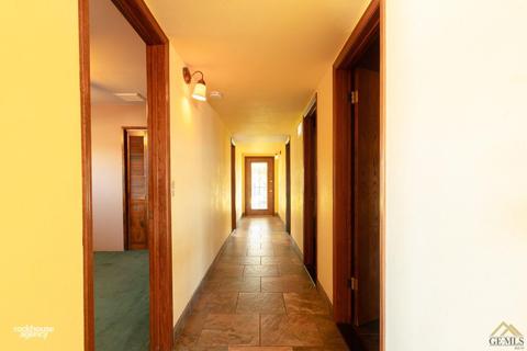 305 Van Buren St, Taft, CA 93268 photo 10