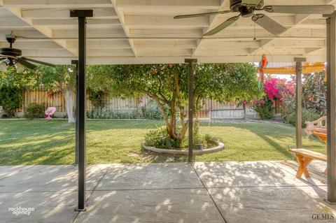 305 Van Buren St, Taft, CA 93268 photo 17