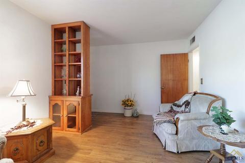 611 State Ave, Shafter, CA 93263 photo 6