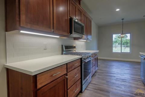29981 Caddy Ln, Tehachapi, CA 93561 photo 11