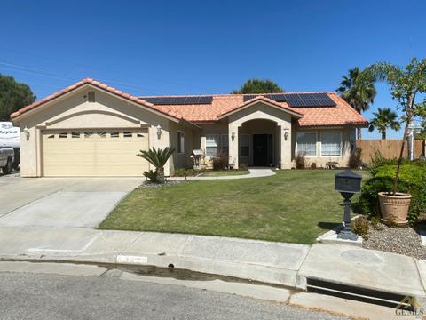 512 Hilltop Ct, Taft, CA 93268 photo 3