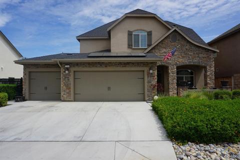 9308 Red Pine Dr, Shafter, CA 93263 photo 1