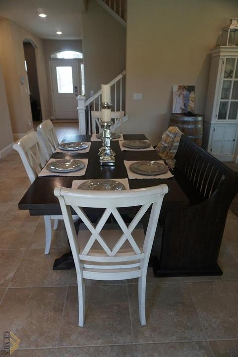 9308 Red Pine Dr, Shafter, CA 93263 photo 7