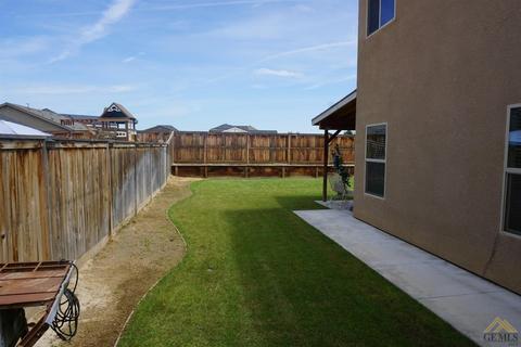 9308 Red Pine Dr, Shafter, CA 93263 photo 20