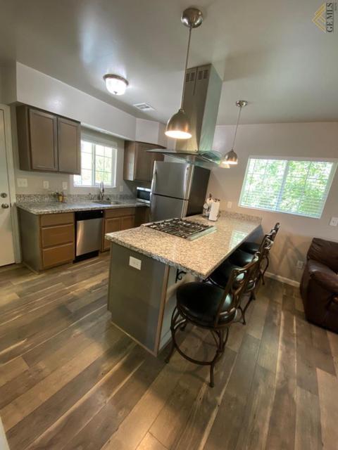 311 S 4th St, Taft, CA 93268 photo 7