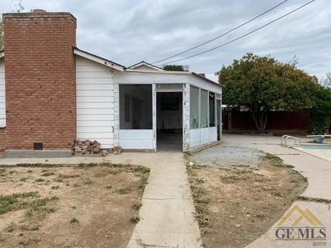 27559 Maple St, Taft, CA 93268 photo 8