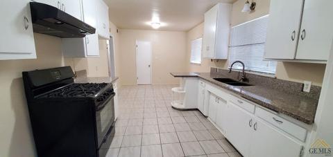 1010 Birch Ave, Wasco, CA 93280 photo 2