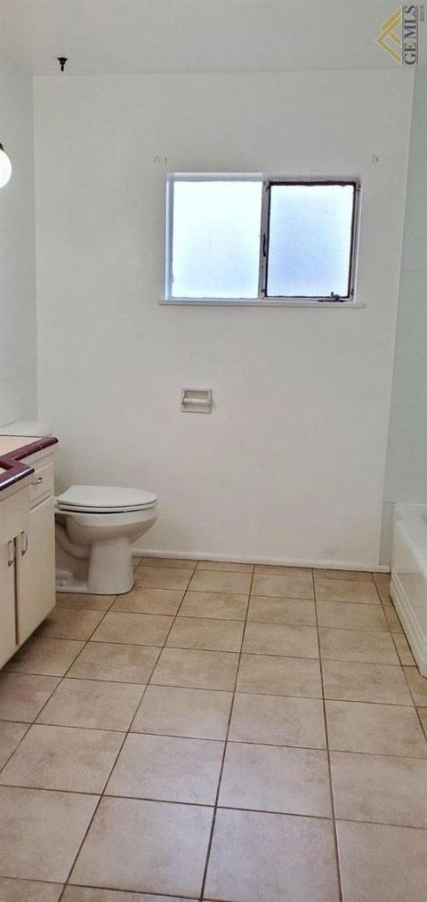 1010 Birch Ave, Wasco, CA 93280 photo 7