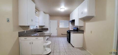 1010 Birch Ave, Wasco, CA 93280 photo 3
