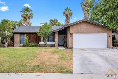 8412 E Stuart Ct, Bakersfield, CA 93311 photo 3