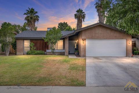 8412 E Stuart Ct, Bakersfield, CA 93311 photo 1