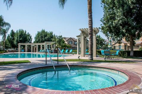 8317 Prentice Hall Dr, Bakersfield, CA 93311 photo 32