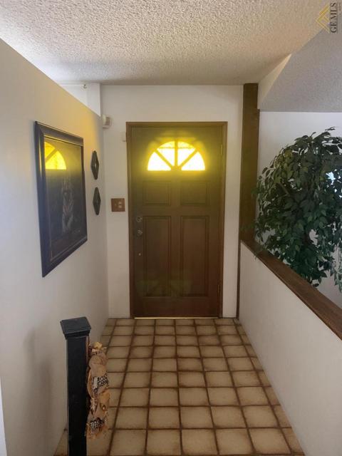 401 E St, Taft, CA 93268 photo 6
