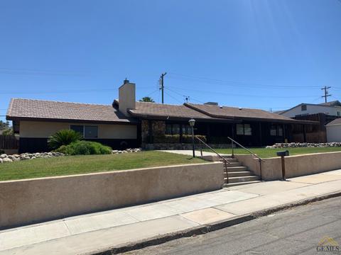 401 E St, Taft, CA 93268 photo 2