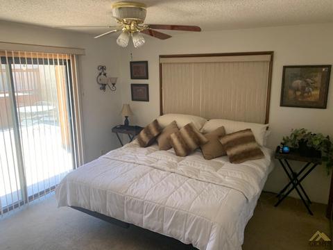 401 E St, Taft, CA 93268 photo 13