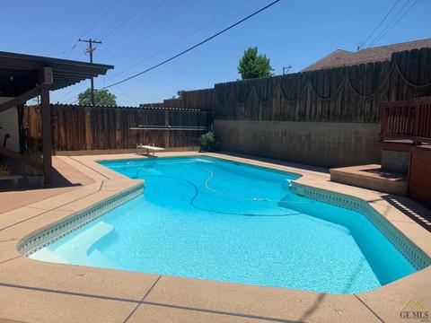 401 E St, Taft, CA 93268 photo 26