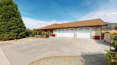 18310 Sulky Ln, Tehachapi, CA 93561 photo 2