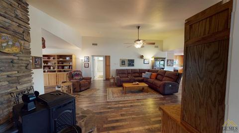 18310 Sulky Ln, Tehachapi, CA 93561 photo 10