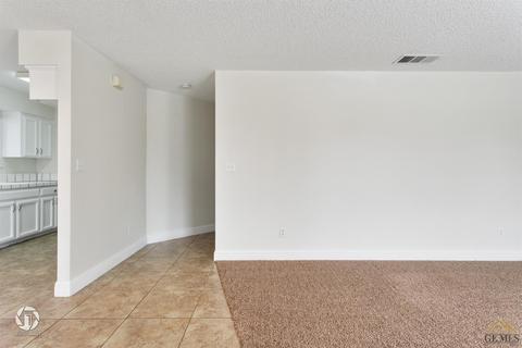 237 Potter St, Shafter, CA 93263 photo 31