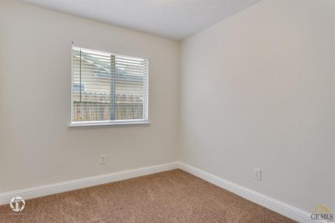 237 Potter St, Shafter, CA 93263 photo 29