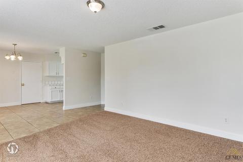237 Potter St, Shafter, CA 93263 photo 8