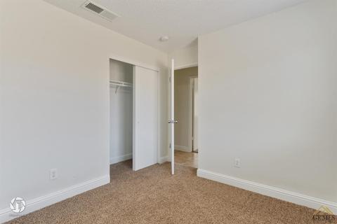 237 Potter St, Shafter, CA 93263 photo 25