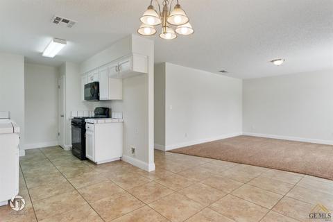 237 Potter St, Shafter, CA 93263 photo 12