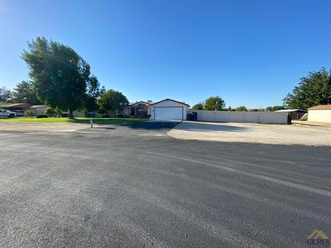 28144 Chaparral Ave, Taft, CA 93268 photo 3