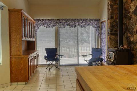 28120 Black Gold Way, Tehachapi, CA 93561 photo 12
