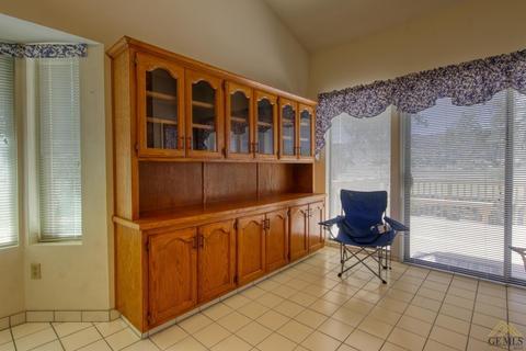 28120 Black Gold Way, Tehachapi, CA 93561 photo 9