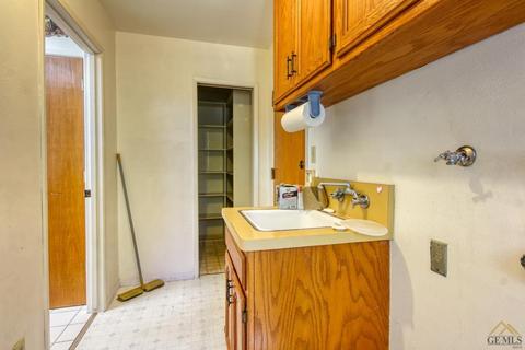 28120 Black Gold Way, Tehachapi, CA 93561 photo 16
