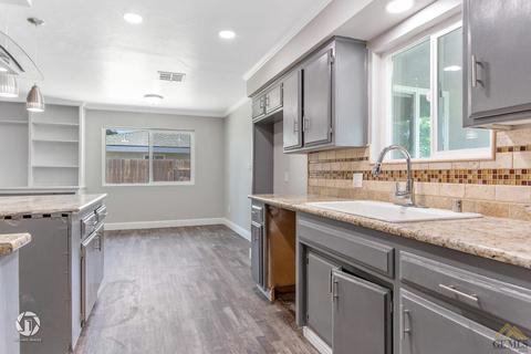 3309 Pendleton Ct, Bakersfield, CA 93309 photo 7